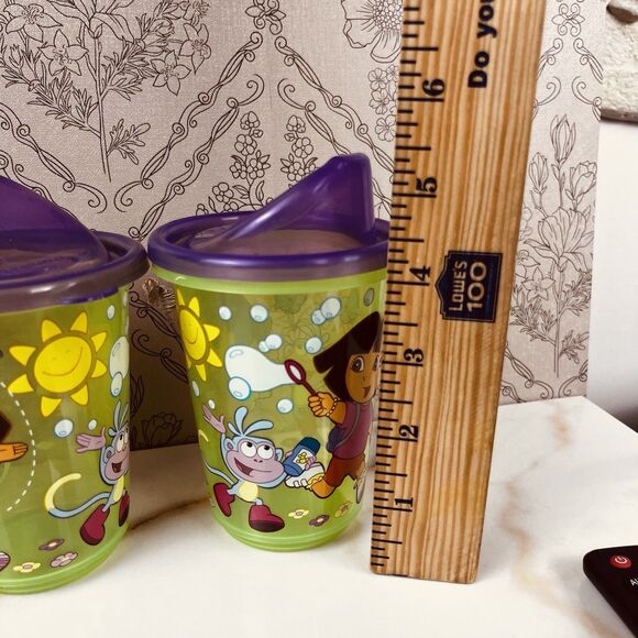 2006 Dora the Explorer & Boots 10oz Sippy Cup by Munchkin Set of 4 Lightweight - Picture 4 of 8